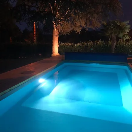 بيت ضيافة La Maison D'obinat 3*