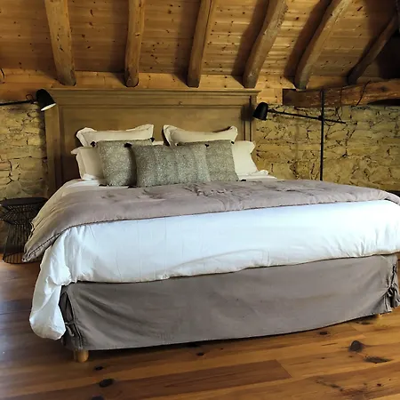 La Maison D'obinat Πανσιόν 3*